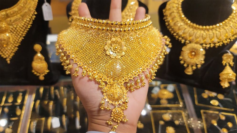 সোনার দাম আরও বাড়ল, ভরি ছাড়াল ২ লাখ ১৭ হাজার