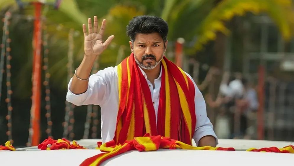 বিজয় থালাপতির বাড়ি ঘিরে রেখেছে পুলিশ