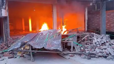 লক্ষ্মীপুরে সাবেক এমপির বাড়িতে ফের অগ্নিসংযোগ