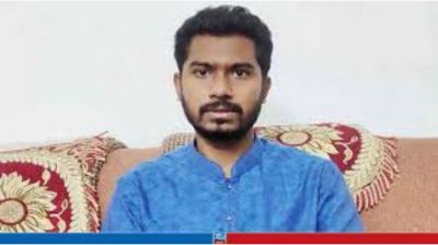 সিঙ্গাপুর থেকে ফিরেছেন নুরুল হক নুর