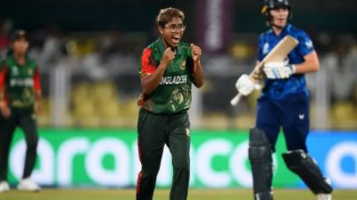 বাংলাদেশকে ৪ উইকেটে হারিয়েছে ইংল্যান্ড