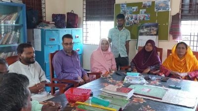 শিক্ষকদের ওপর লাঠিচার্জ ও টিয়ারসেল নিক্ষেপের প্রতিবাদে কুড়িগ্রামে ধর্মঘট