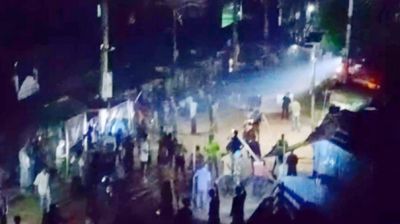 হবিগঞ্জে টর্চ লাইট জ্বালিয়ে ঘণ্টাব্যাপী সংঘর্ষ