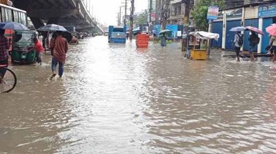 ঢাকায় টানা বৃষ্টিতে জলাবদ্ধতা