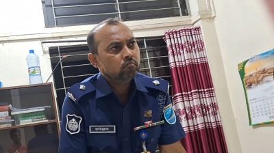 পুলিশ হয়ে গেছে এখন বানরের মতো, খাঁচায় বন্দি করে নাচাচ্ছে আমাদের