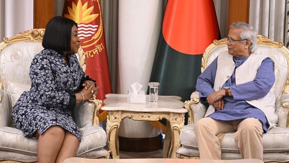 নির্বাচন সুষ্ঠু করতে কমনওয়েলথের সহযোগিতা চাইলেন প্রধান উপদেষ্টা