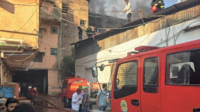 কম্বলের গুদামে ভয়াবহ আগুন