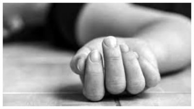 হারভেস্টার মেশিনের নিচে চাপা পড়ে শিশু নিহত