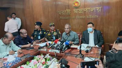 ১৩ নভেম্বর ঘিরে কঠোর নিরাপত্তা, বাড়ানো হয়েছে প্যাট্রোলিং: স্বরাষ্ট্র উপদেষ্টা