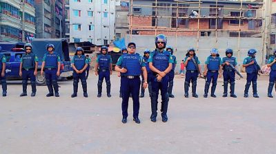 ১৩ নভেম্বর ঘিরে নির্দেশনা সতর্ক অবস্থানে রাজধানীর ৫০ থানার পুলিশ