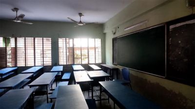 কিশোরগঞ্জে শিক্ষকদের কর্মবিরতি, অভিভাবকদের শঙ্কা