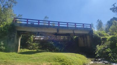 অকেজো পড়ে আছে কোটি টাকার সেতু!