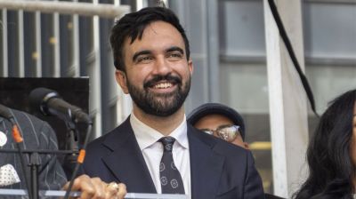 নিউইয়র্কের ইতিহাসে প্রথম মুসলিম মেয়র জোহরান মামদানি