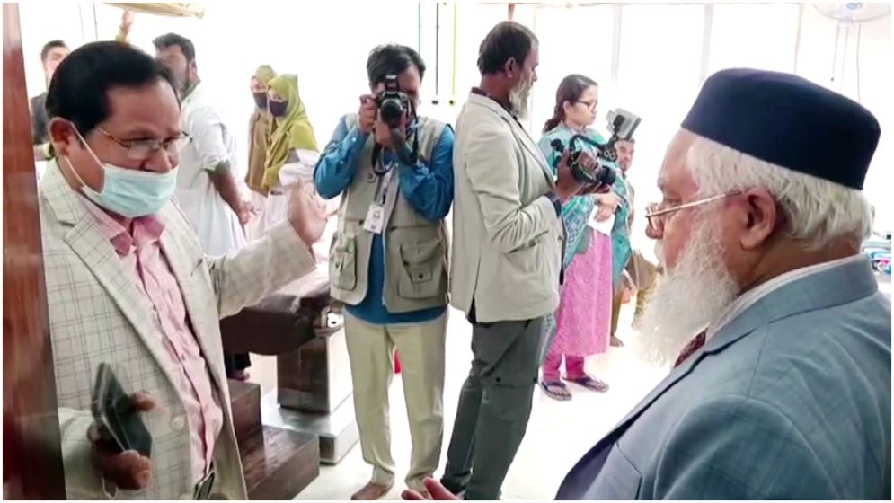 ডিজির সঙ্গে তর্কে জড়ানো সেই চিকিৎসককে অব্যাহতি