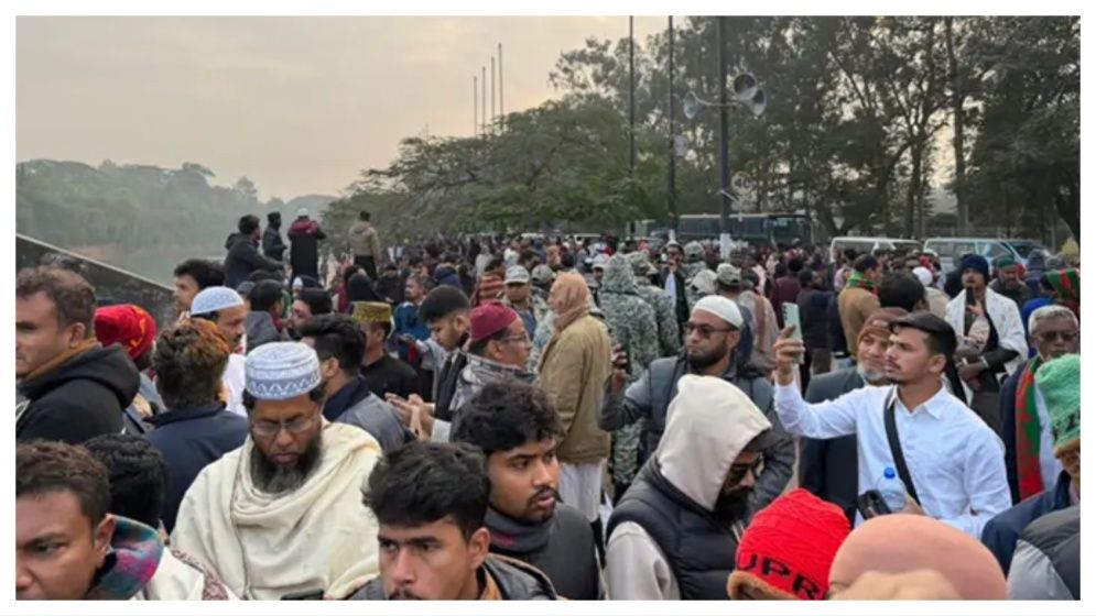 খালেদা জিয়ার জানাজায় চলছে শেষ মুহূর্তের প্রস্তুতি, সংসদ ভবন এলাকায় জনতার ঢল