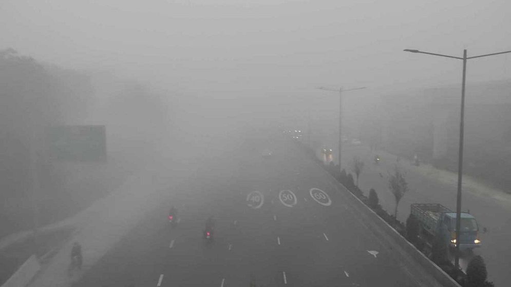 ঢাকায় মেঘলা আকাশ, শীতের অনুভূতি অব্যাহত