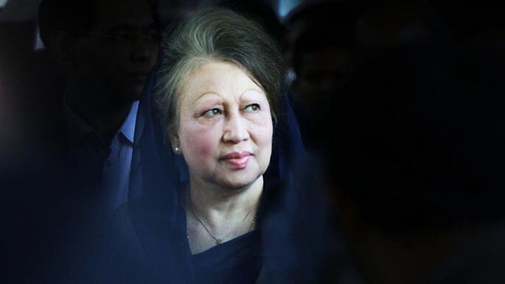 বেগম খালেদা জিয়ার মৃত্যুতে তিন দিনের রাষ্ট্রীয় শোক ও সাধারণ ছুটি ঘোষণা