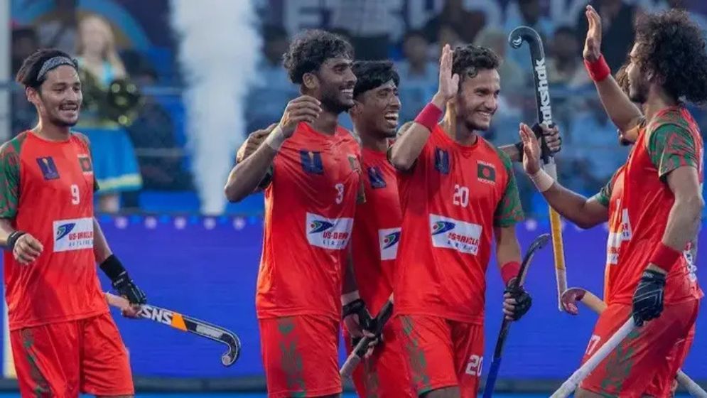 যুব হকি: বাংলাদেশ দলকে প্রধান উপদেষ্টার অভিনন্দন