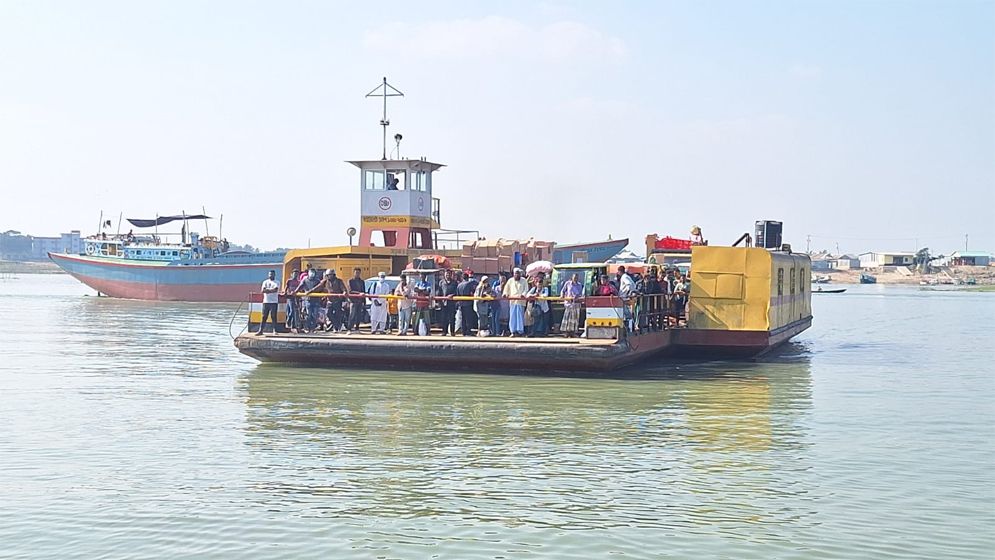 দীর্ঘ ৬ মাস পর বালিখলা-শান্তিপুর ফেরি চলাচল স্বাভাবিক