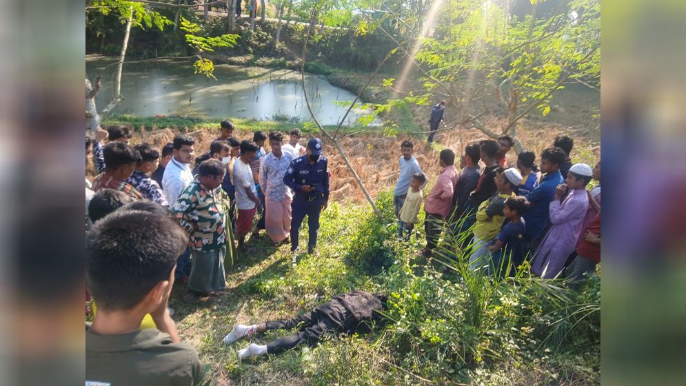 বগুড়ায় ট্রেন থেকে পড়ে যুবক নিহত