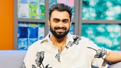 মেয়ের জন্য দোয়া চাইলেন ইমরান