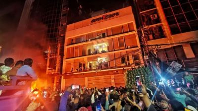 শুক্রবার প্রকাশ হচ্ছে না প্রথম আলো ও ডেইলি স্টার পত্রিকা, অনলাইন কার্যক্রমও প্রায় বন্ধ