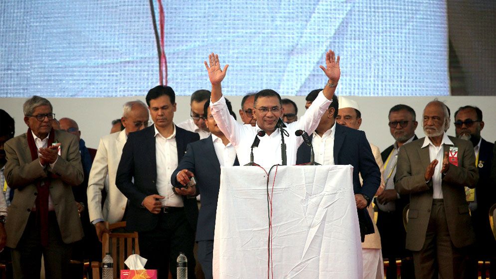 দেশে ফিরে বাবার কবর জিয়ারত শেষে স্মৃতিসৌধে শ্রদ্ধা জানাবেন তারেক রহমান