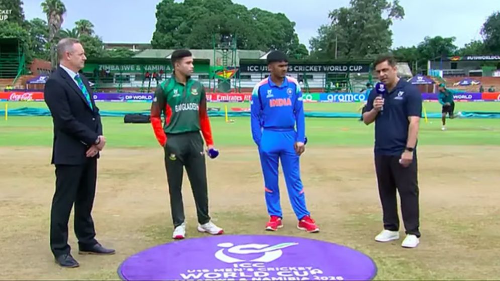 টসের সময় হাত মেলালেন না বাংলাদেশ–ভারত অধিনায়ক