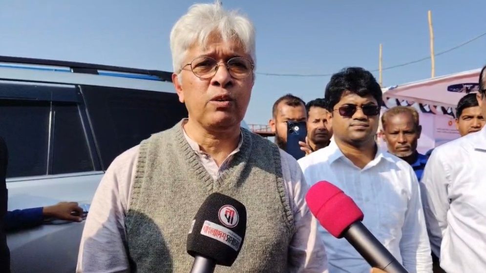 জনগণ ও নিরাপত্তা বাহিনী সতর্ক থাকলে সীমান্ত লঙ্ঘন সম্ভব নয় : আদিলুর রহমান