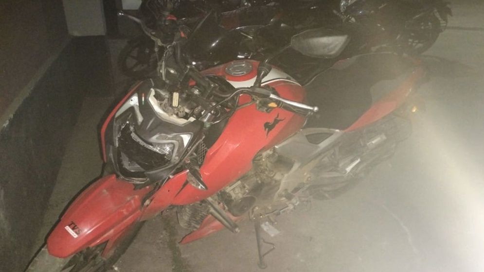 মোটরসাইকেল দুর্ঘটনায় চালকসহ নিহত ২