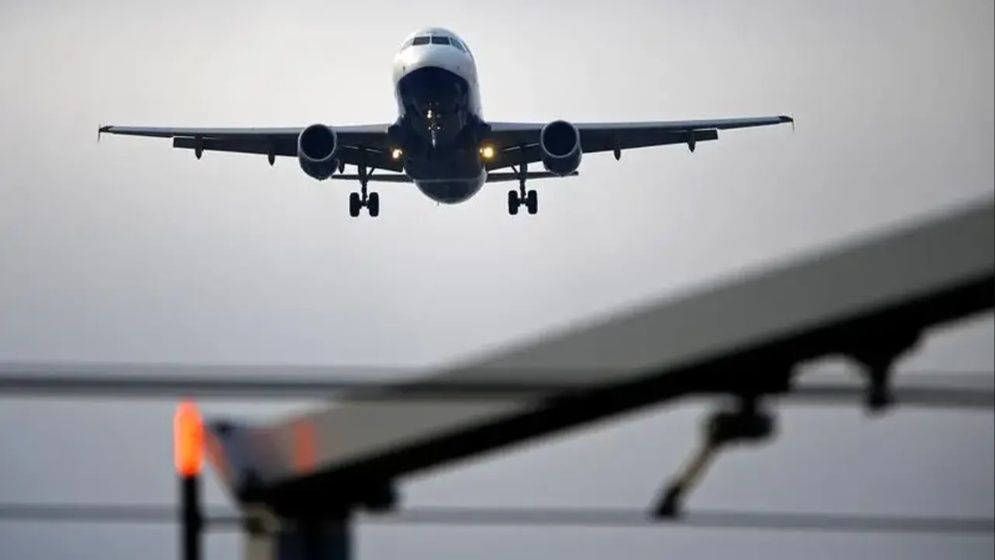 ইরানে হামলার আশঙ্কা, বাতিল হচ্ছে ফ্লাইট