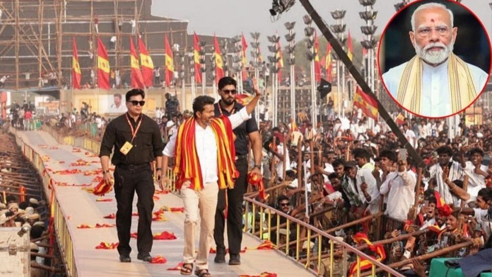 বাঁশি নিয়ে মোদির বিরুদ্ধে নামলেন বিজয়