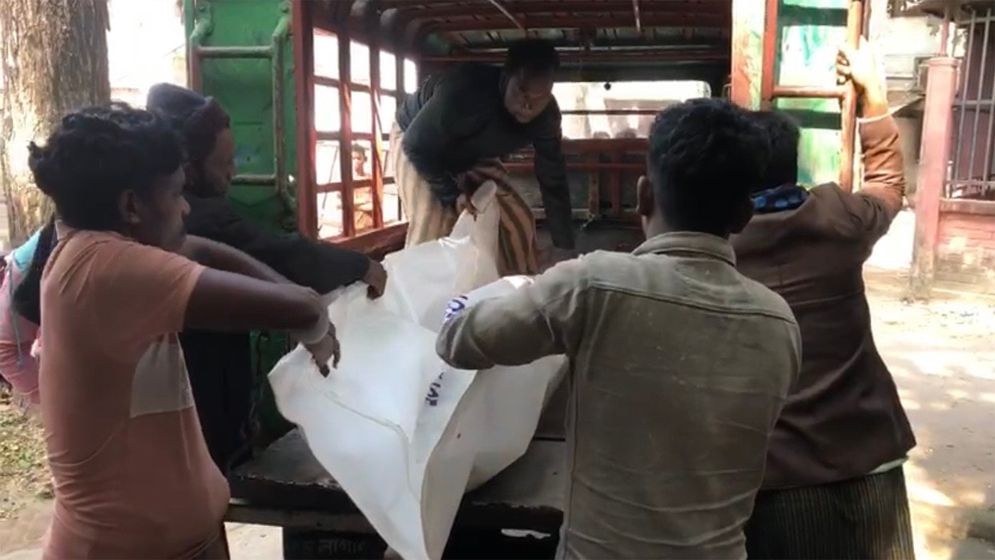 রোহিঙ্গা ক্যাম্পে আধিপত্য বিস্তার নিয়ে দুইপক্ষের সংঘর্ষে নিহত ১