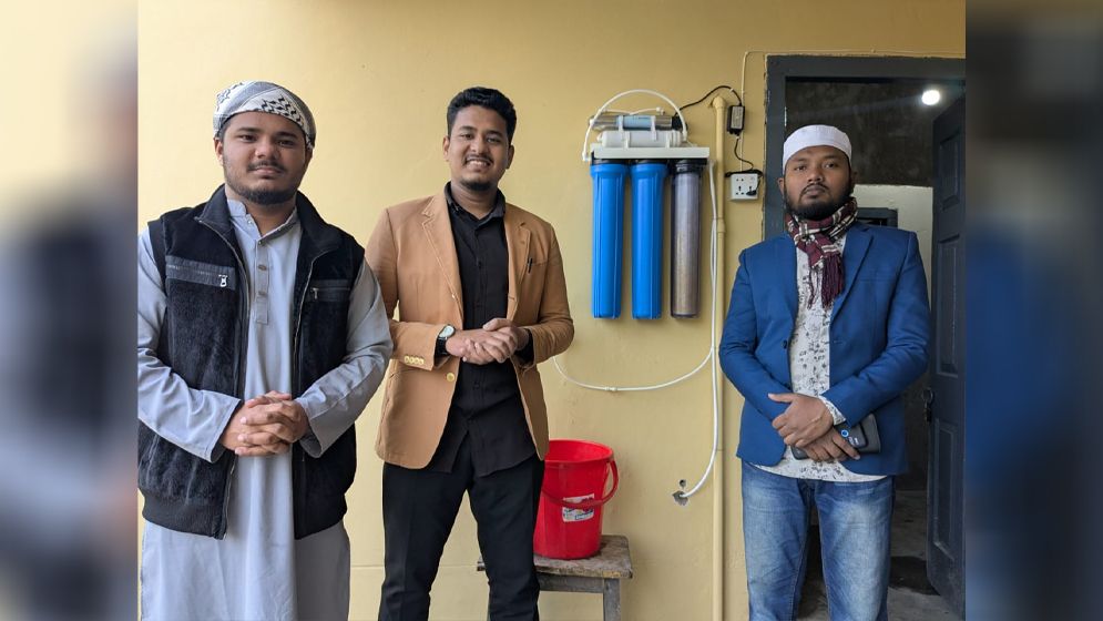 রাকসুর উদ্যোগে সুপেয় পানির ফিল্টার স্থাপন