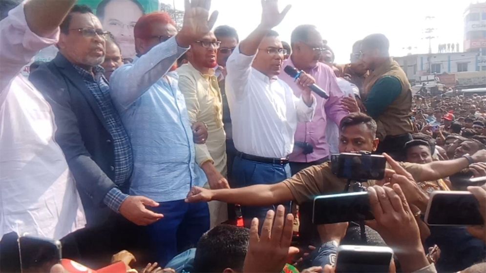 শেরপুর-ধুনটে তারেক রহমানের সংক্ষিপ্ত পথসভা