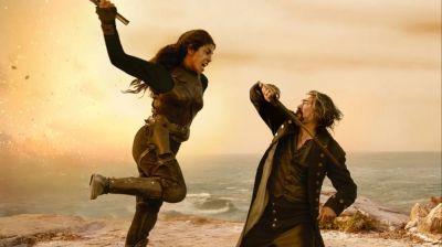 ভয়ংকর জলদস্যু রূপে হাজির প্রিয়াঙ্কা চোপড়া