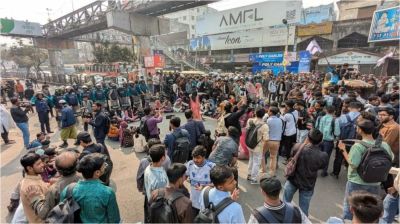 ঢাকার তিন স্থান ফের অবরোধ