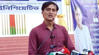 প্রার্থিতা ফিরে পেলেন দেশ ছাড়ার ঘোষণা দেওয়া সেই প্রার্থী