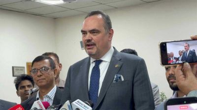 নির্বাচনে কোনো পক্ষ নেবে না যুক্তরাষ্ট্র : রাষ্ট্রদূত ব্রেন্ট ক্রিস্টেনস