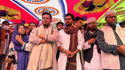 কেন্দ্র দখল প্রতিহত করতে হবে: আসিফ মাহমুদ