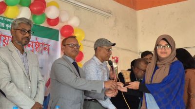 স্বপ্ন ছোঁয়ার গল্প: আজিজুল হক কলেজ থেকে মেডিকেলে ১০৮ শিক্ষার্থী