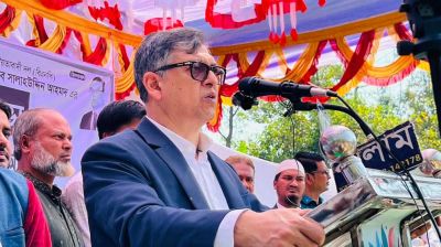 একটি দল সারাদেশে উত্তেজনা সৃষ্টির পায়তারা করছে : সালাহউদ্দিন আহমদ