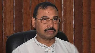 সাবেক মেয়র নাছিরসহ ৩২৯ জনকে চট্টগ্রাম নগরীতে প্রবেশে নিষেধাজ্ঞা