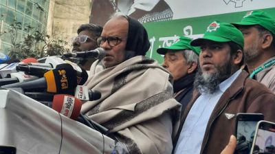 মোটরযান চালক পেশাকে সম্মানজনক করতে আইন প্রণয়নের আহ্বান রিজভীর