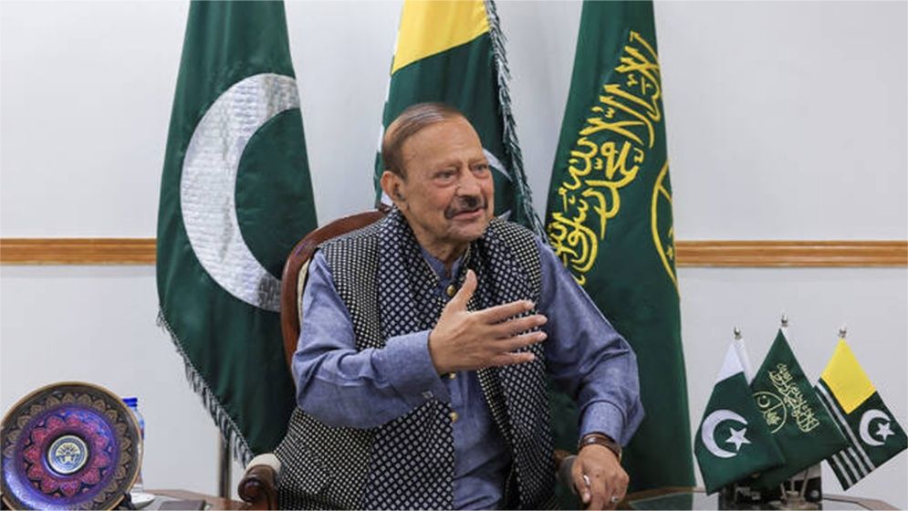 প্রেসিডেন্ট সুলতান মাহমুদ চৌধুরী মারা গেছেন