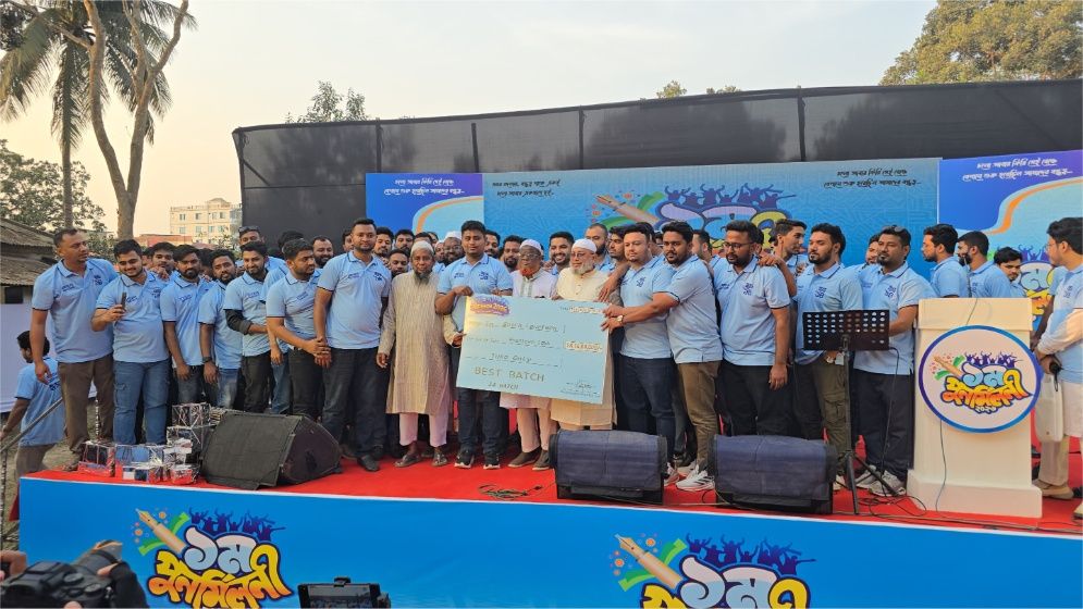 হাসনাত আবদুল্লাহর নির্বাচনী তহবিলে ১৪ লাখ টাকা দিলেন বন্ধুরা