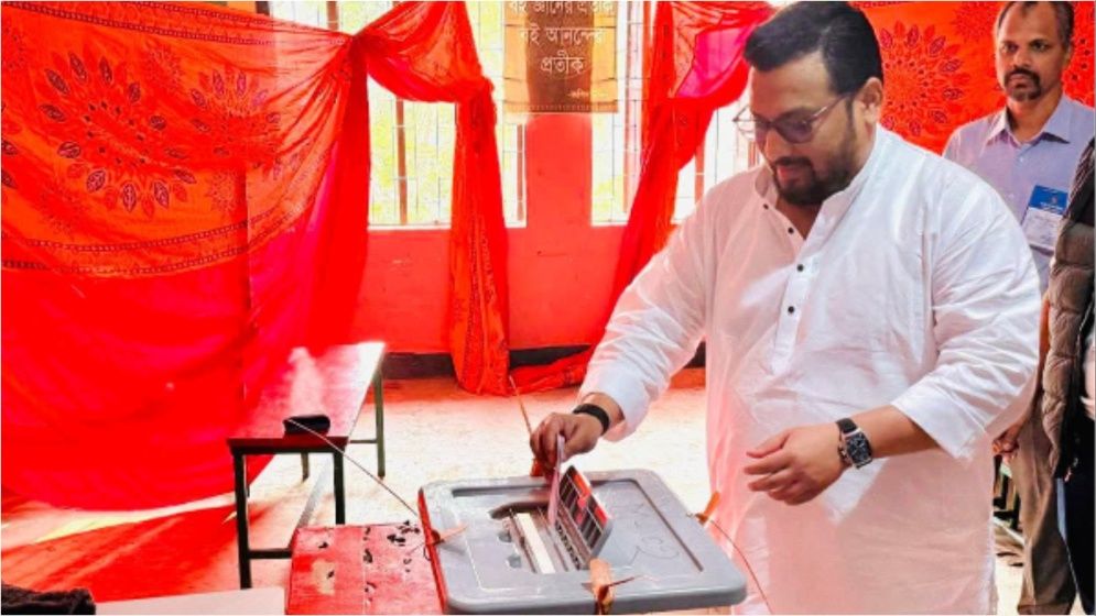 হাটহাজারীতে ধানের শীষের জোয়ার