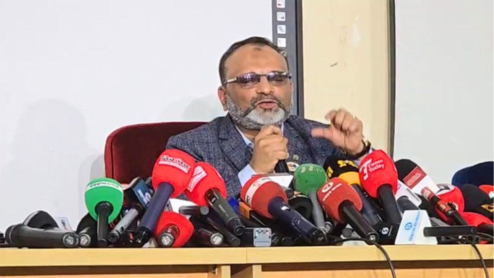 পদত্যাগ করছেন ঢাবি ভিসি