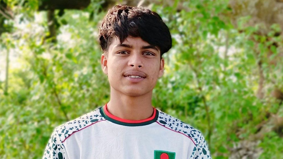 বগুড়ায় তারাবির নামাজ শেষে স্কুলছাত্রকে ছুরিকাঘাতে হত্যা