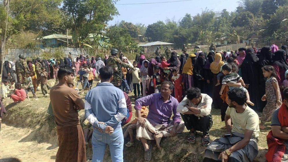 আটকের পর সহস্রাধিক রোহিঙ্গা স্ব-স্ব ক্যাম্পে ফেরত